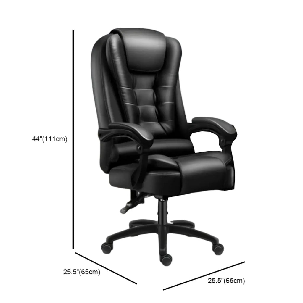 Sedia da ufficio girevole ergonomica in pelle nera con poggiapiedi