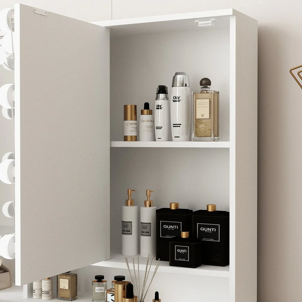 Comò per trucco con specchio a tre ante, illuminazione certificata e piano in vetro