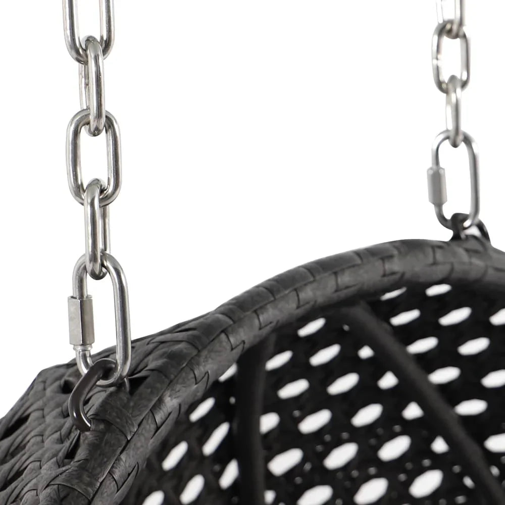 LeisureMod Sedia a Uovo Sospesa per 2 Persone con Supporto - Dondolo Pensile per Esterni/Interni in Rattan Intrecciato con Cuscini
