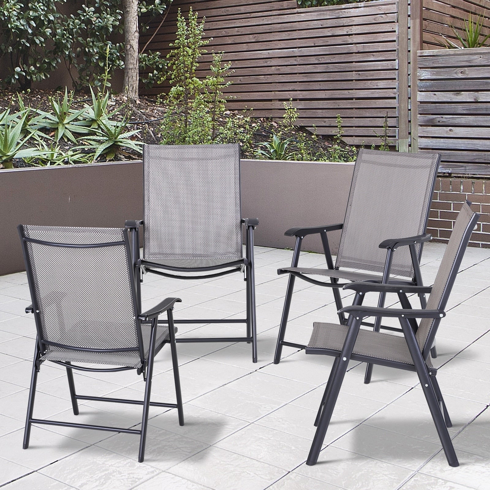 Set di 4 sedie pieghevoli Outsunny per patio, dal design semplice ed elegante, comode per terrazza, giardino, cortile e viaggio